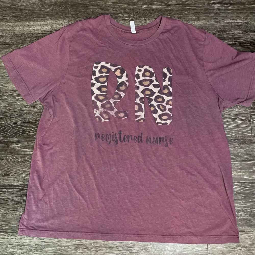 Women’s burgundy top